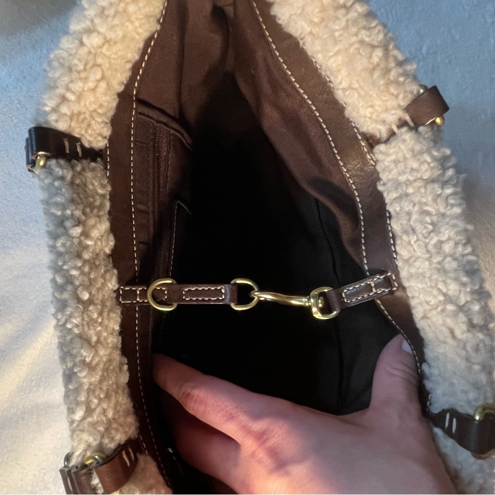 Coach Shearling Patchwork Hamptons Tote Tan Leath… - image 8